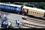 Clip: Đường sắt Ấn Độ khiến người xem thót tim khi vô tư để dân chúng đứng trong đường sắt