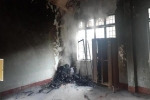 Trường học ở Kon Tum bị sét đánh bốc cháy trước khai giảng