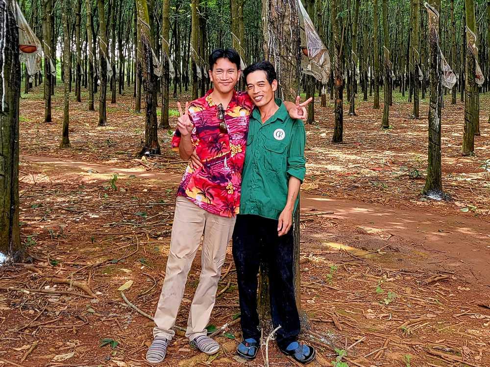 Cuộc hồi hương sau 16 năm của cậu bé gốc Việt có khối u che nửa mặt được mẹ Mỹ nhận nuôi - Ảnh 5.