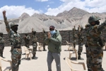 Ấn Độ và Trung Quốc bắt đầu rút quân khỏi khu vực phía Tây Himalaya