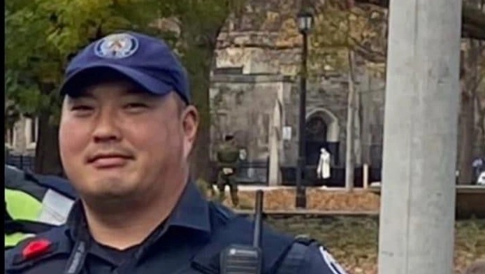 Cảnh sát Andrew Hong, 48 tuổi, người thiệt mạng trong vụ xả súng. Ảnh: CTV News.