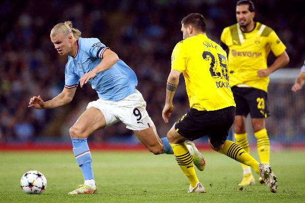 Haaland tỏa sáng giúp Man City thắng ngược Dortmund