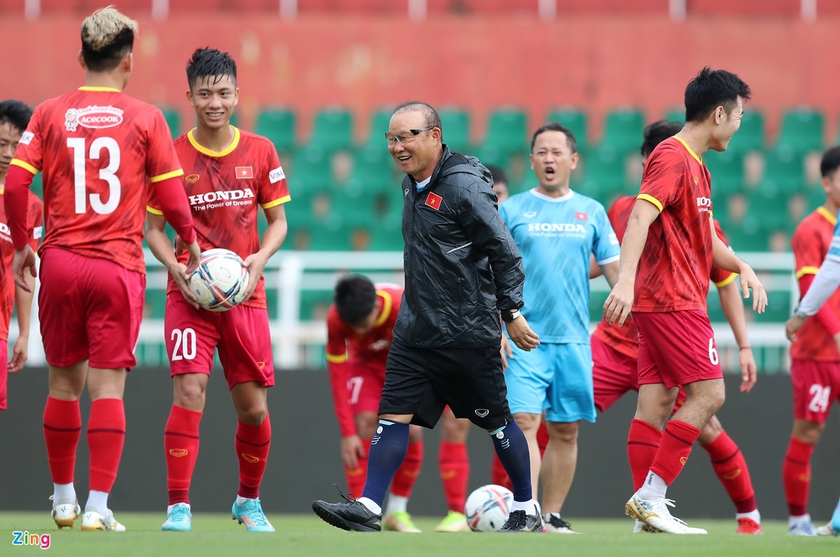 HLV Park: 'Quang Hải sẽ xin Pau FC về đá AFF Cup'