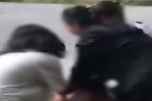 Thông tin mới vụ nữ sinh lớp 10 đánh nhau, lột đồ ở Thái Bình