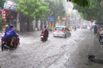 Dự báo thời tiết ngày 1/10/2022: Hà Nội tiếp tục mưa dông