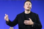 Mua lại Twitter: Tỉ phú Elon Musk 'đầu hàng' trước khi quá muộn