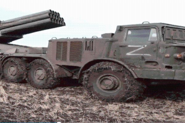 Nga công bố video pháo phản lực Uragan tham chiến tại Ukraine