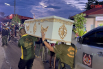 Nhân chứng kể thời khắc kinh hoàng đối mặt kẻ xả súng tại Thái Lan
