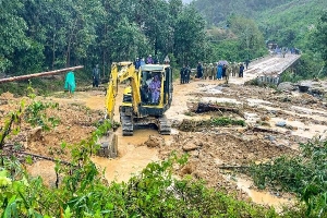 Hiện trường vụ lở núi vùi lấp nhà máy thủy điện ở Quảng Ngãi