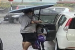 Nhiều người xúc động trước hình ảnh mẹ dùng món đồ đặc biệt để che mưa cho con gái
