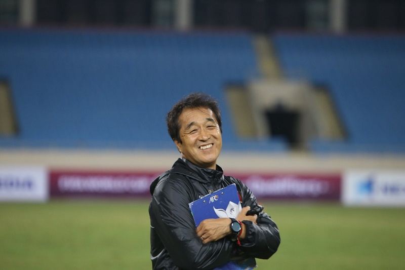 ​ Trợ lý Lee Young-jin rất được lòng các tuyển thủ ĐT Việt Nam.
