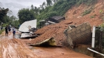 TT-Huế: Sạt lở đất vùi lấp nhà dân ở Phú Lộc