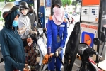 Thủ tướng giao Bộ trưởng Công Thương 'ổn định tình hình thị trường xăng dầu'