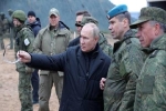 Tổng thống Putin bắn súng trường trong chuyến thị sát khu huấn luyện
