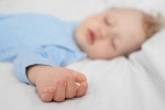 Hà Nội liên tiếp 2 bé sơ sinh đột tử khi ngủ: Dấu hiệu cảnh báo và cách phòng ngừa