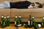 Người đàn ông say rượu chết ngạt khi đang ngủ: Cảnh báo 3 tư thế ngủ dễ gây tử vong sau khi uống rượu bia