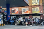 Hà Nội 'khát xăng': Đại lý đóng cửa hoặc giới hạn mức bán