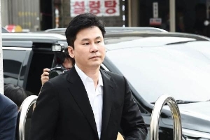 Cựu CEO công ty chủ quản của Blackpink bị đề nghị mức án 3 năm tù
