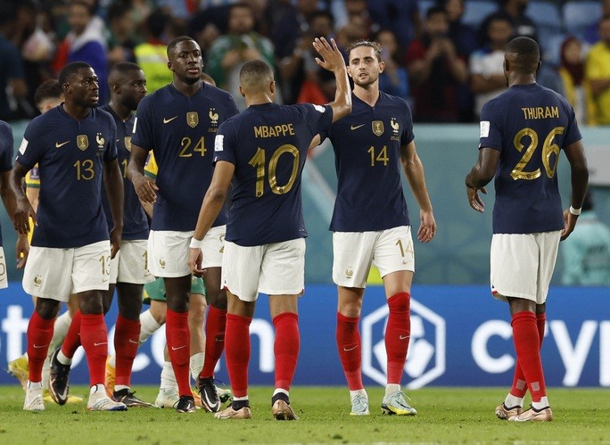 Tuyển Pháp ngược dòng thắng trận ra quân World Cup 2022 - Ảnh 2.