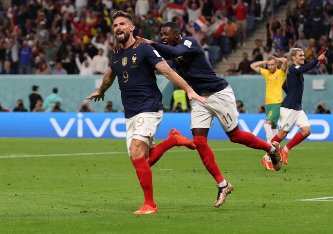 Tuyển Pháp ngược dòng thắng trận ra quân World Cup 2022 - Ảnh 4.