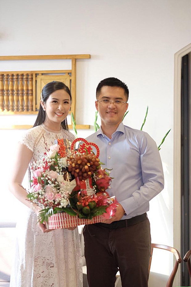 11 năm yêu của Hoa hậu Ngọc Hân cùng vị hôn phu và bức ảnh hiếm ở lễ dạm ngõ - 6