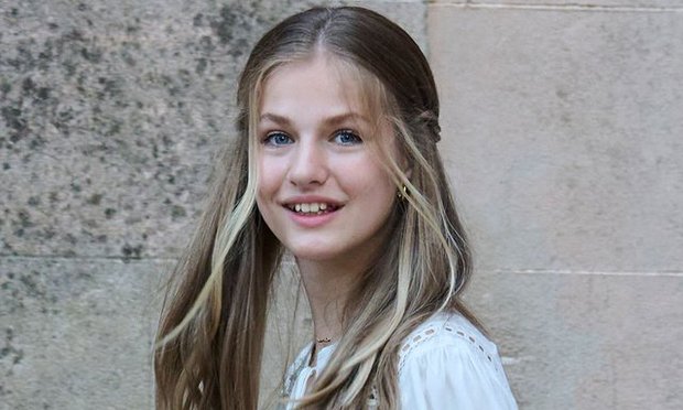 Nàng công chúa được mệnh danh đẹp nhất châu Âu, 17 tuổi đã thể hiện khí chất của nữ hoàng tương lai - Ảnh 3.