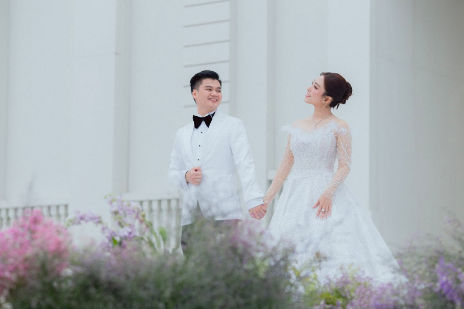 Choáng ngợp với hôn lễ khủng tốn nhiều triệu đô tại Kiên Giang, mời đạo diễn lễ khai mạc SEA Games 'cầm trịch'