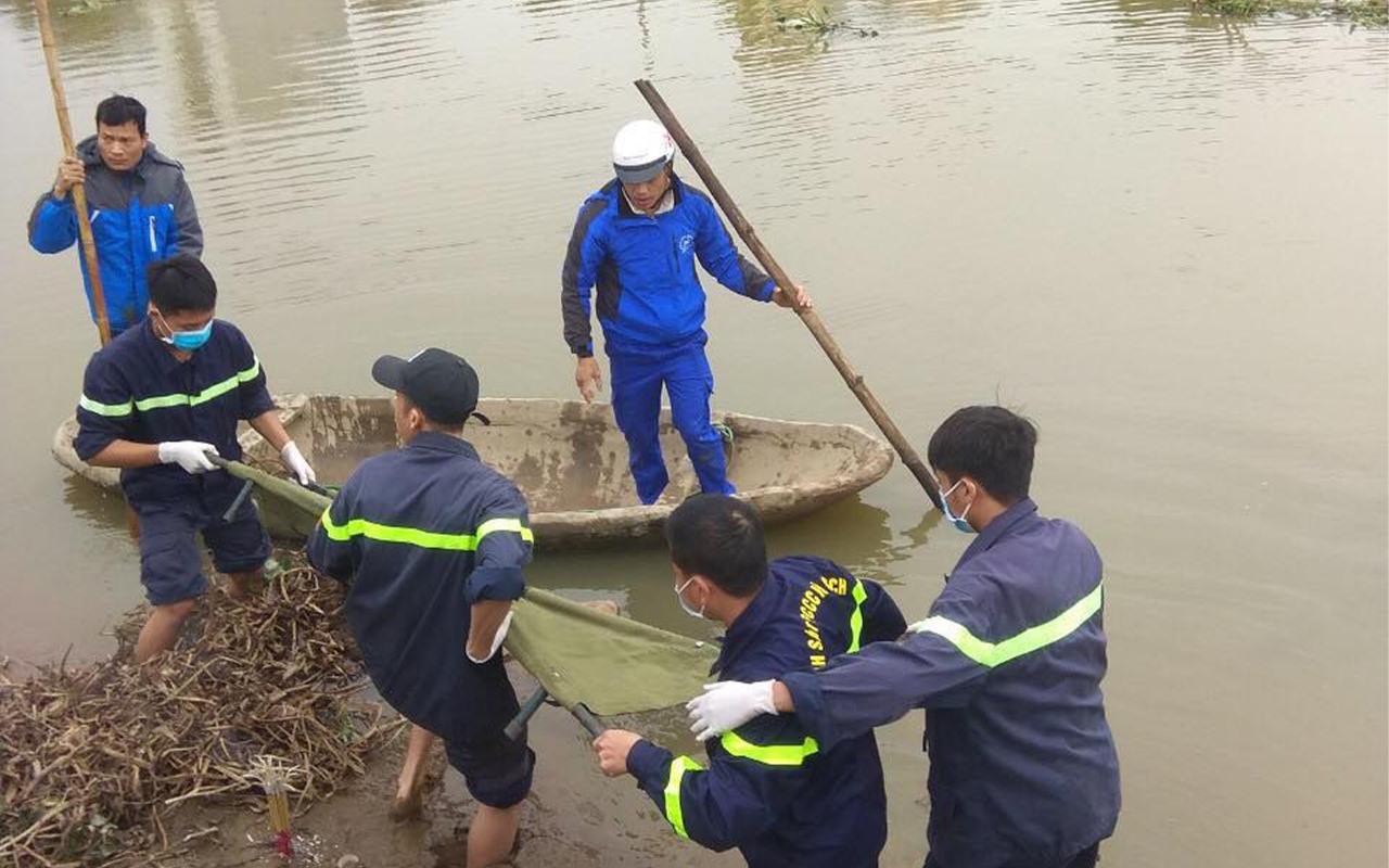 Vĩnh Phúc: Phát hiện thi thể nam giới có nhiều vết bầm dưới sông