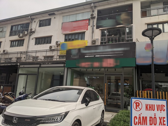 Hàng chục căn shophouse cơi nới sai phép tại khu đô thị Gamuda Gardens - Ảnh 2.