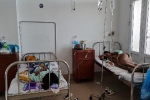 Vụ nữ sinh lớp 7 ở Ninh Thuận bị đánh phải nhập viện: Mẹ bật khóc khi xem clip