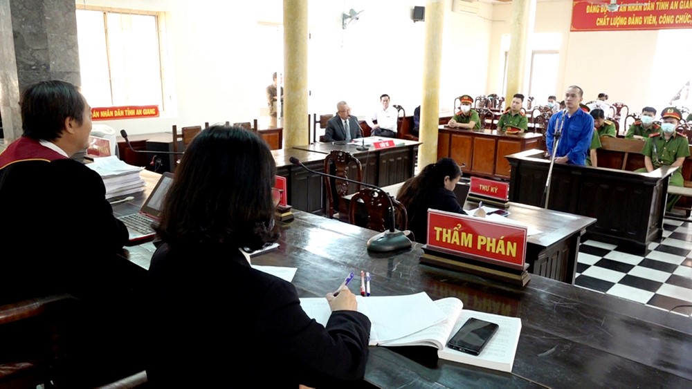Phiên toà xét xử đối tượng Nguyễn Như Phương tội tuyên truyền chống phá Nhà nước. Ảnh: Vũ Tiến