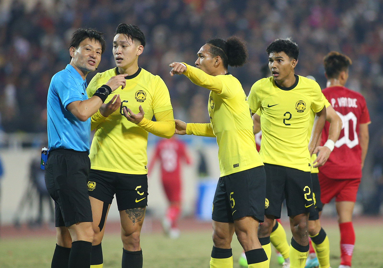 Malaysia chính thức đâm đơn kiện trọng tài cho tuyển Việt Nam hưởng penalty