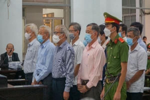 Cựu chủ tịch tỉnh Khánh Hòa Nguyễn Chiến Thắng lĩnh 6 năm 6 tháng tù