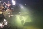 Chồng lái xe mất tích, vợ bàng hoàng thấy thi thể dưới sông Đà: Nạn nhân tự gây tai nạn