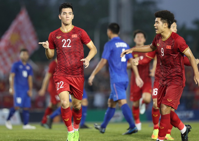 Nguyễn Tiến Linh được đề cử danh hiệu Quả bóng Vàng châu Á 2022 - Ảnh 2.