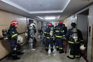 Vụ cháy căn hộ chung cư ở Linh Đàm có thể do sạc pin điện thoại