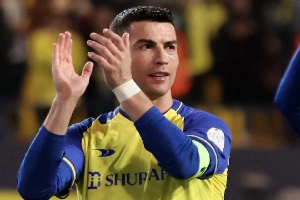 Ronaldo ghi 4 bàn trong trận thắng của Al Nassr