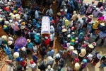 Hàng trăm người đưa tiễn nạn nhân vụ tai nạn 10 người chết ở Quảng Nam