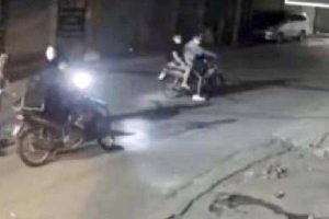 Hà Nội: Bắt nhóm đối tượng 10X mang dao tông đi cướp giữa đêm khuya