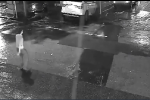 Video: Say rượu ra giữa đường nằm, người đàn ông bị ô tô cán trúng và cái kết