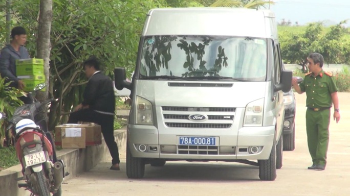 Khởi tố vụ án xảy ra ở trung tâm đăng kiểm ở Phú Yên - Ảnh 2.