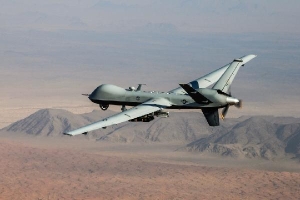 Chiếc drone thuộc loại đa chức năng nhất của Mỹ rơi xuống Biển Đen