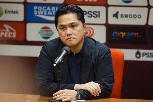 Chủ tịch LĐBĐ Indonesia phản ứng về quyết định của FIFA