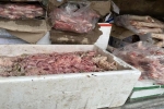 Phát hiện gần 1 tấn thực phẩm 'bẩn' chuẩn bị vào bếp ăn khu công nghiệp