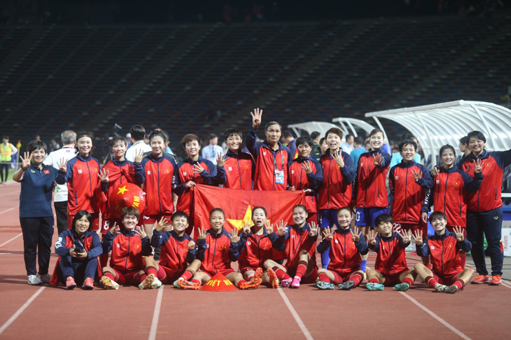 Bóng đá Việt Nam - Tin vui tiền thưởng liên tiếp đến với đội tuyển bóng đá nữ Việt Nam