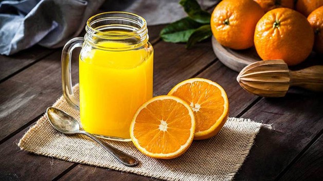 Đời sống - Có nên uống nước cam buổi tối?