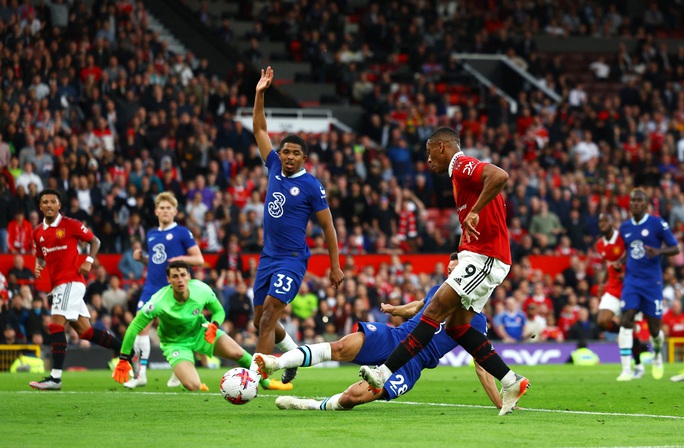Đè bẹp Chelsea 4-1, Man United đua thành công Top 3 Ngoại hạng - Ảnh 3.