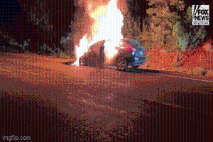 Người đàn ông dũng cảm cứu 2 bé gái khỏi chiếc xe đang bốc cháy