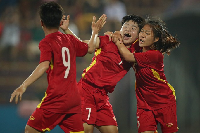 Vòng loại 2 Asian Cup: U20 nữ Việt Nam khởi đầu thuận lợi - Ảnh 3.