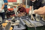 Người nước ngoài cất giấu ma túy trong đế giày dép, đáy va li đi máy bay về Việt Nam